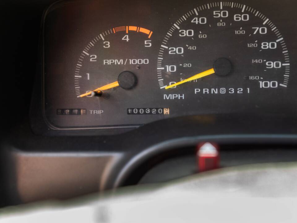 Bild 20/29 von GMC Sierra 2500 (1998)