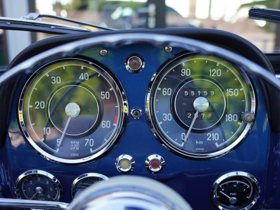 Imagen 14/50 de Mercedes-Benz 190 SL (1960)