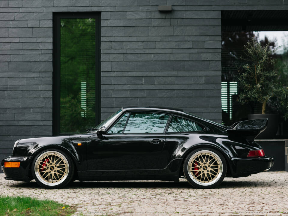 Imagen 16/95 de Porsche 911 Turbo 3.3 (1991)