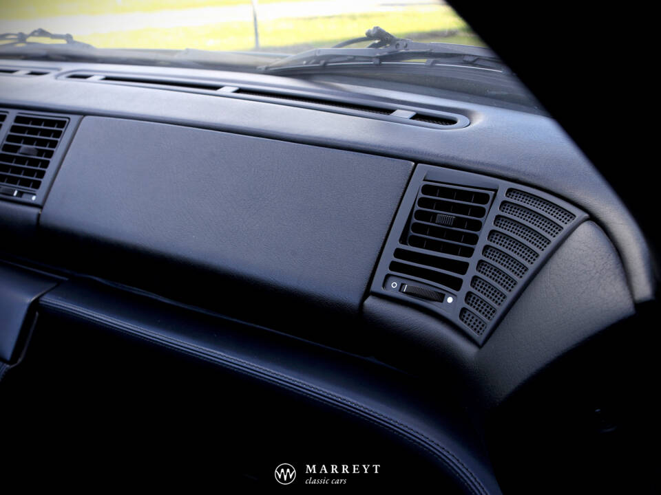 Imagen 43/51 de Ferrari 348 Spider (1994)