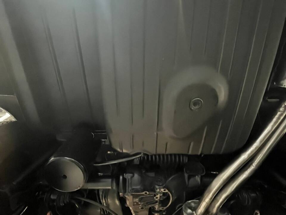Immagine 86/93 di Mercedes-Benz 230 SL (1965)
