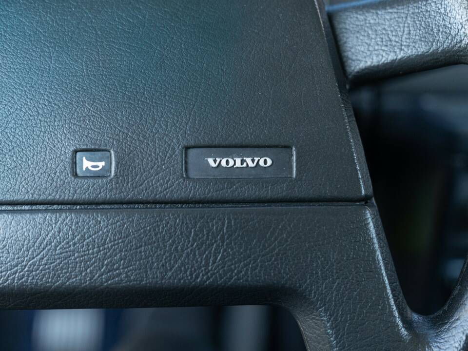 Immagine 32/43 di Volvo 240 GLE Injection (1989)