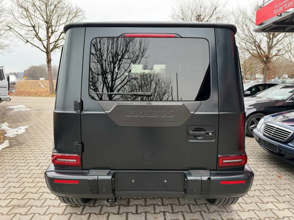 Immagine 4/28 di Mercedes-Benz G 500 (LWB) (2018)