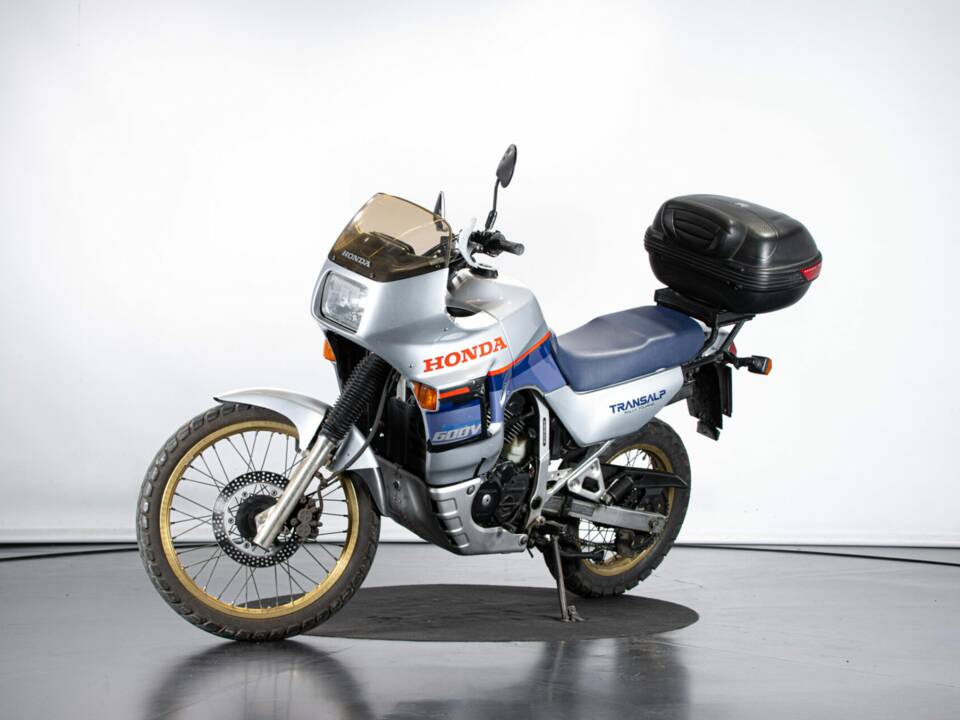 Image 8/43 of Honda XL 600V Transalp (1987)