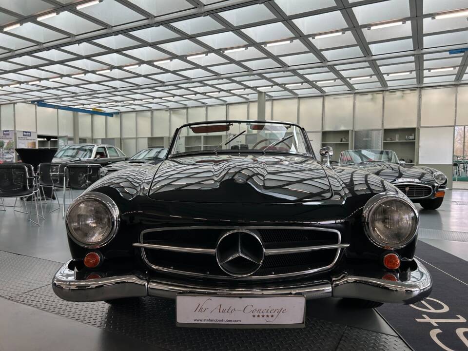 Image 2/38 de Mercedes-Benz 190 SL (1957)