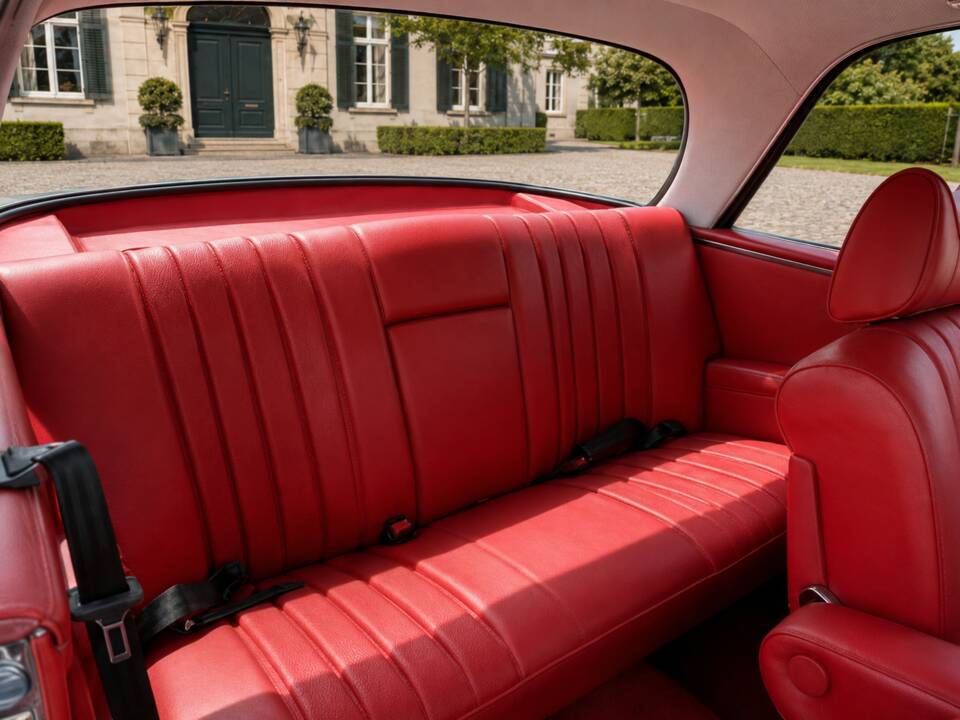 Bild 14/19 von Mercedes-Benz 280 SE 3,5 (1970)