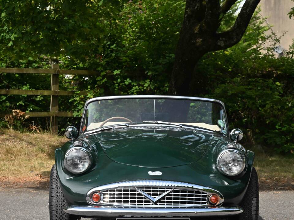 Afbeelding 17/50 van Daimler SP 250 (1963)