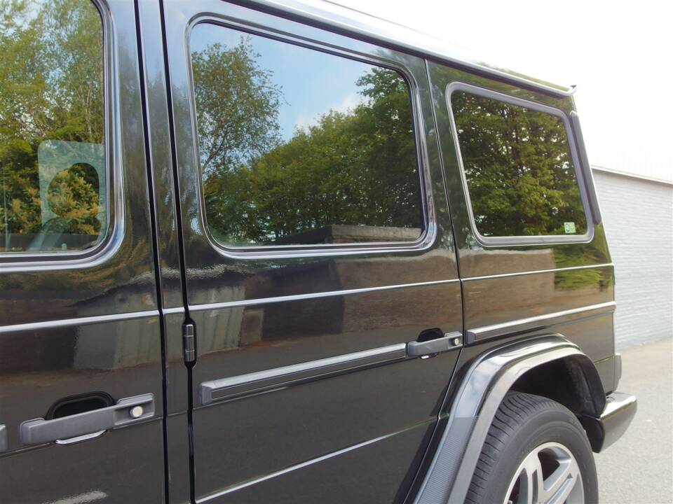 Bild 24/97 von Mercedes-Benz G 55 AMG (lang) (2000)