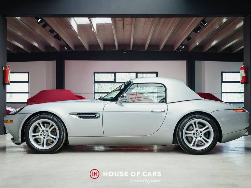 Image 10/25 of BMW Z8 (2002)