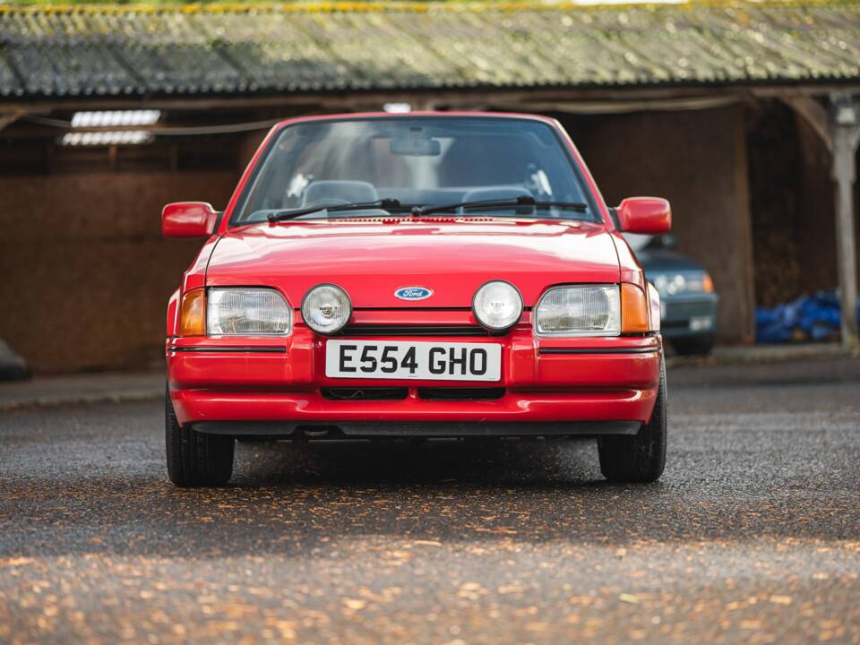 Immagine 7/50 di Ford Escort IV XR3i (1987)