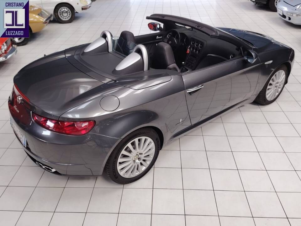 Bild 6/86 von Alfa Romeo Spider 2.2 JTS (2007)