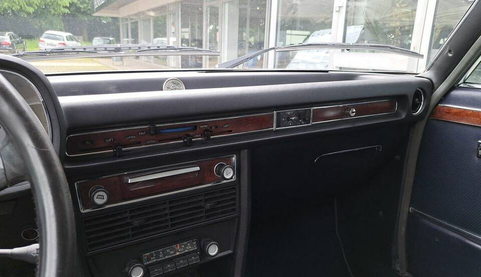 Bild 7/23 von BMW 3,3 Li (1976)