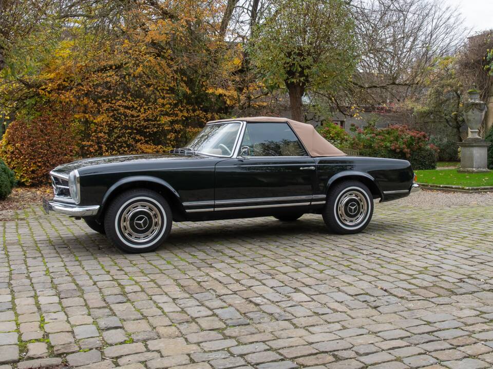 Imagen 23/30 de Mercedes-Benz 250 SL (1967)