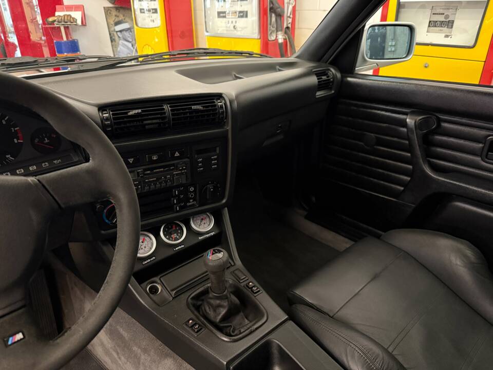 Image 10/21 of BMW M3 (1988)