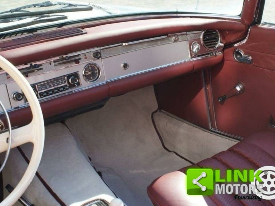 Imagen 11/50 de Mercedes-Benz 230 SL (1967)