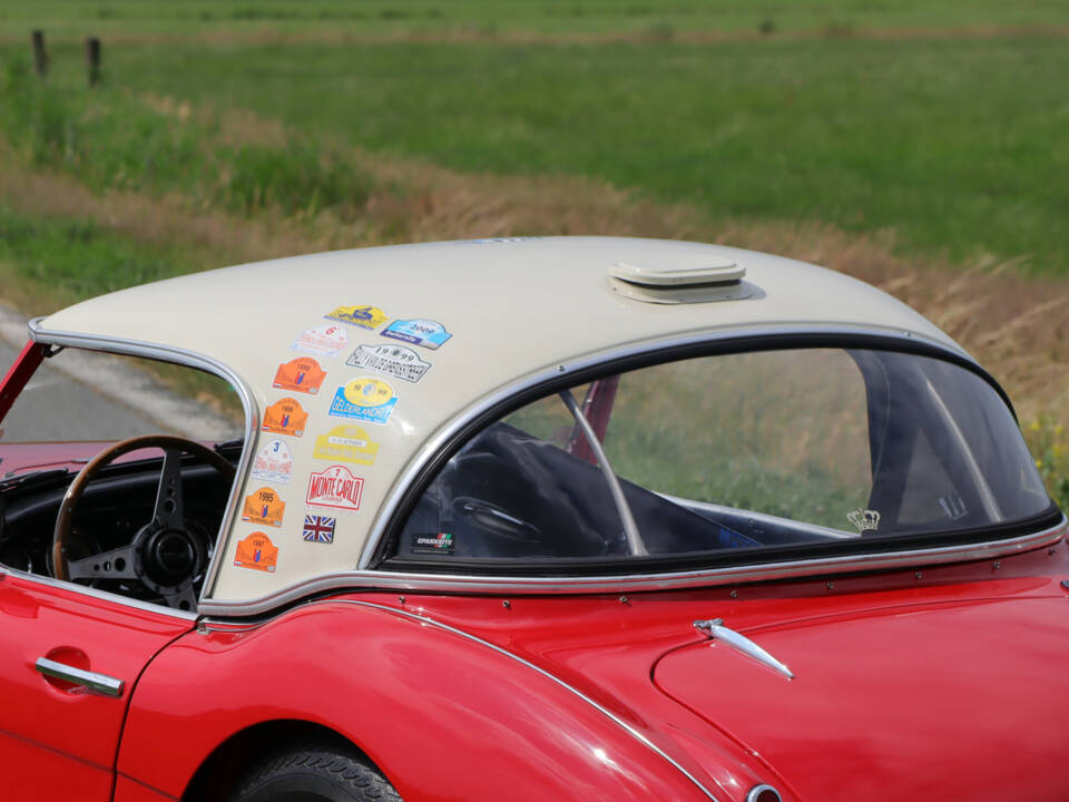 Immagine 39/50 di Austin-Healey 3000 Mk II (BN7) (1961)