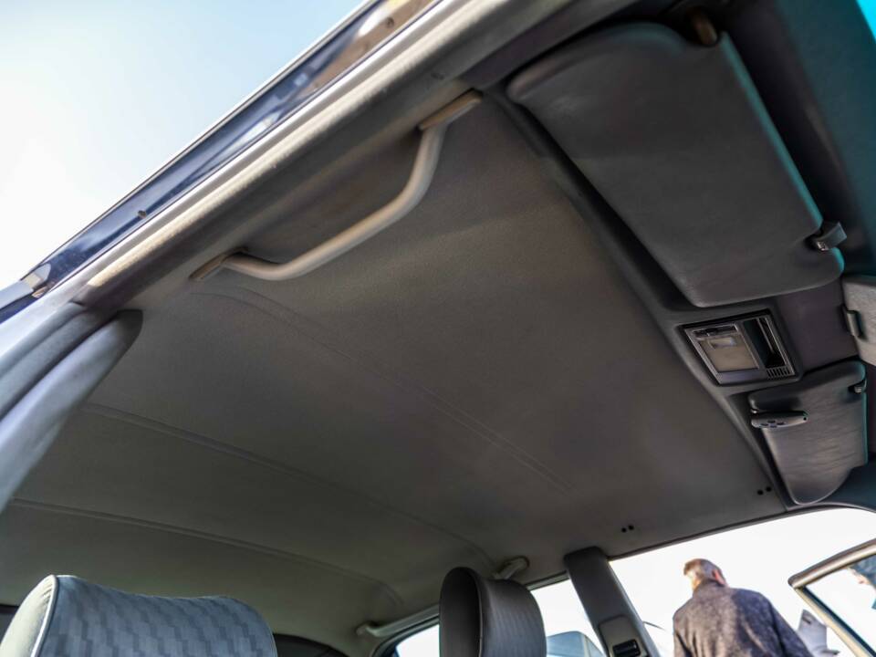 Image 133/175 of Mercedes-Benz 420 SE (1986)