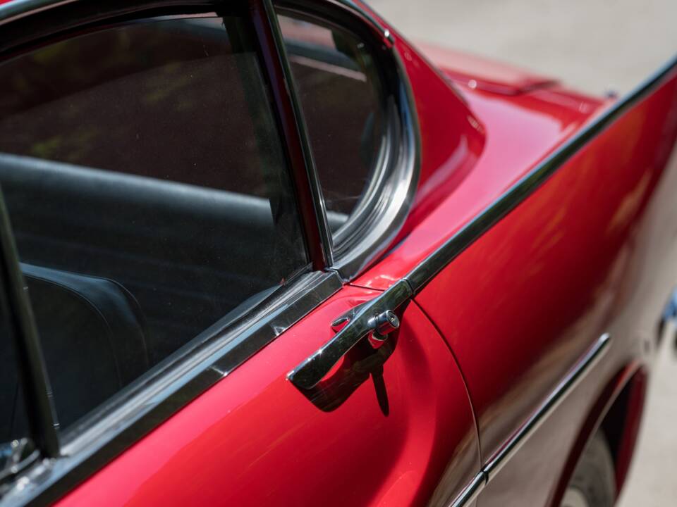 Image 39/50 of Volvo 1800 S (1968)