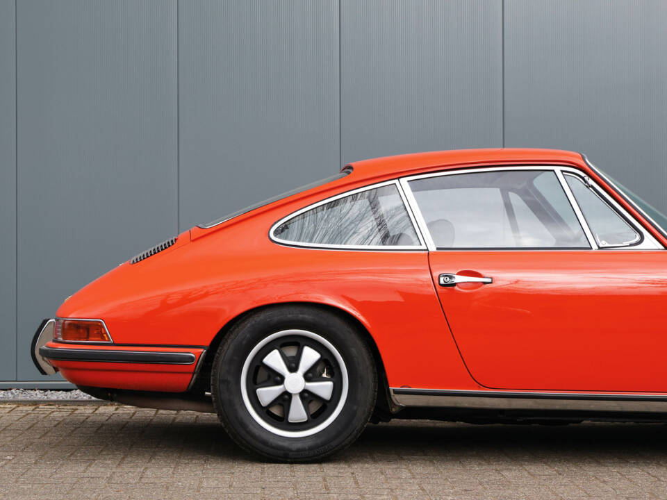 Afbeelding 7/54 van Porsche 911 2.0 S (1968)