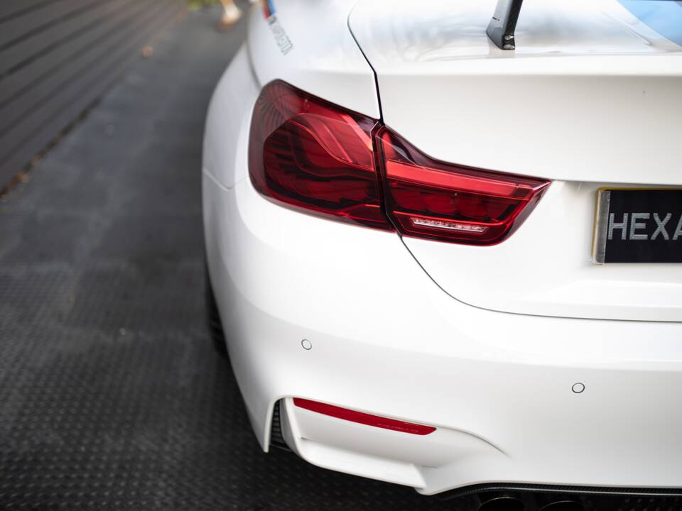 Image 8/67 of BMW M4 GTS "DTM Champion Edition" (2016)
