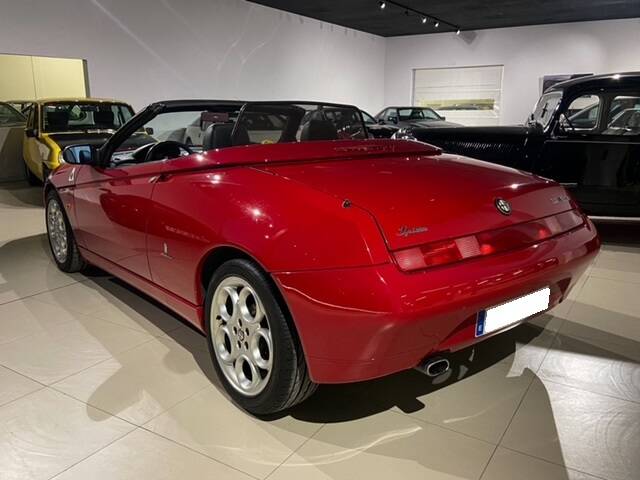 Image 4/21 of Alfa Romeo Spider 3.2 V6 24V (2004)