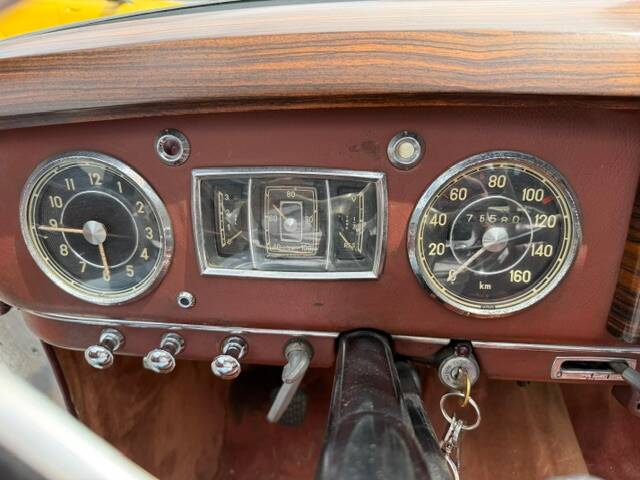 Immagine 14/22 di Mercedes-Benz 220 Cabriolet A (1954)