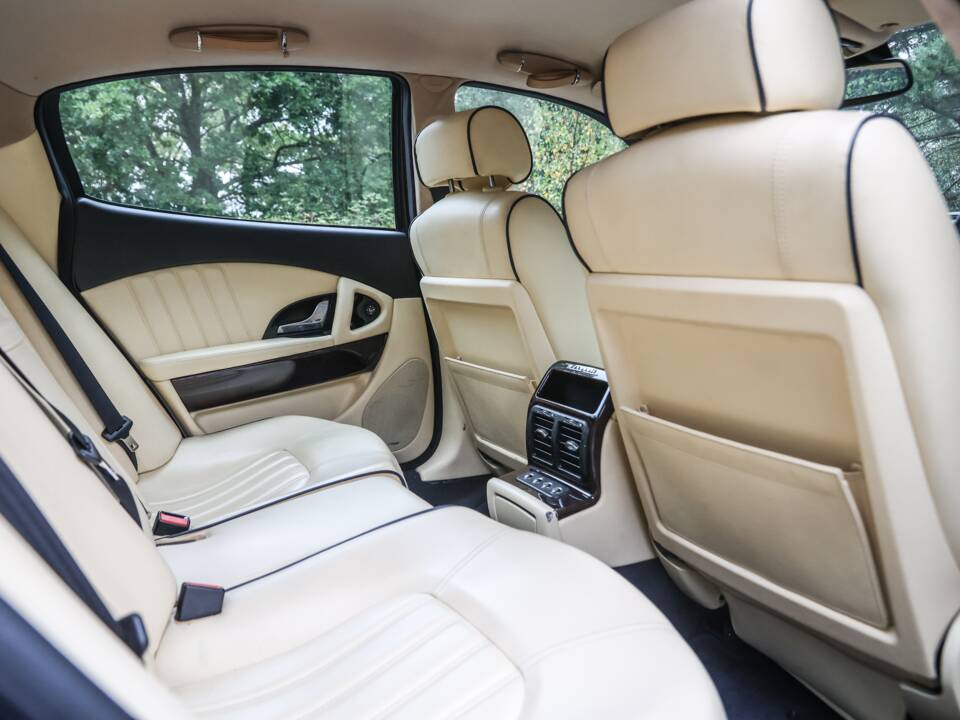 Bild 14/43 von Maserati Quattroporte 4.2 (2004)