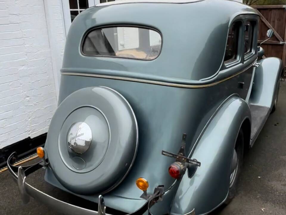 Image 3/7 of Cadillac 60 Special Coupe (1936)