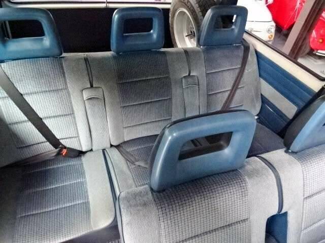 Image 14/32 of Volkswagen T3 Caravelle 2.1 Syncro (1991)
