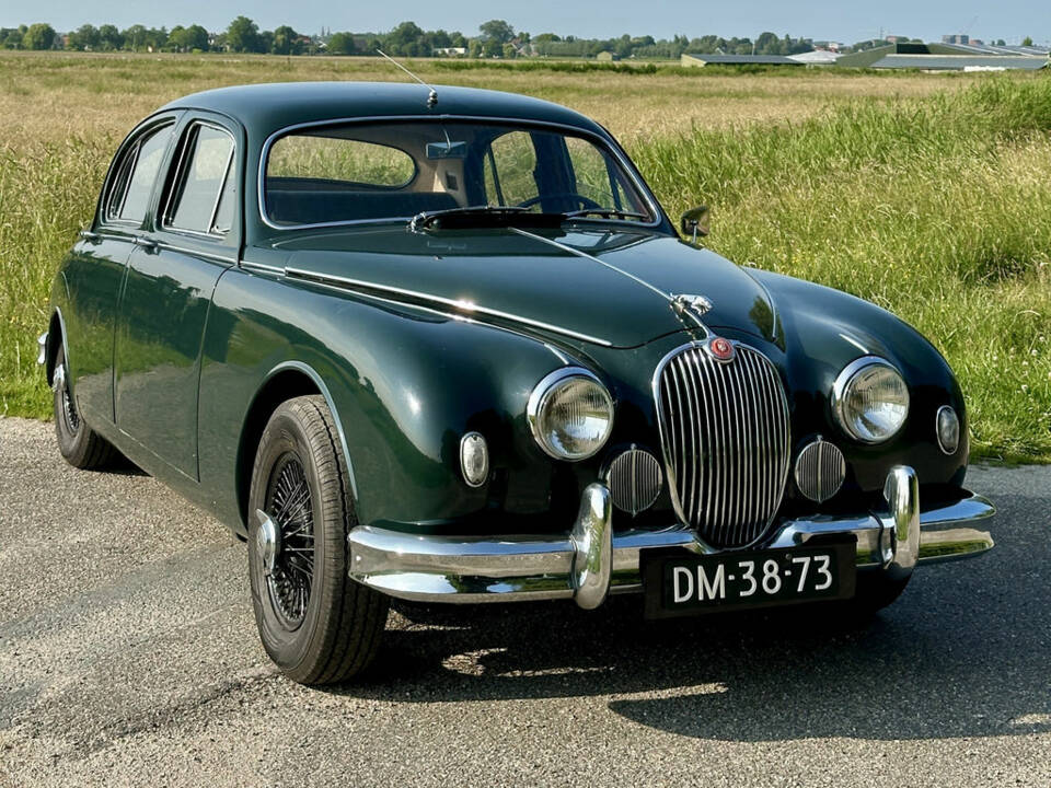 Imagen 1/8 de Jaguar Mk II 2.4 (1959)