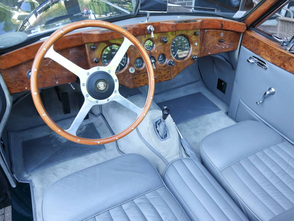 Afbeelding 3/50 van Jaguar XK 140 SE DHC (1957)