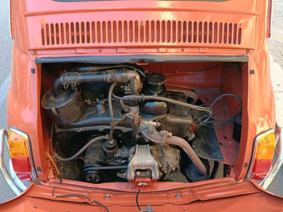 Image 46/50 of FIAT 500 L (1971)