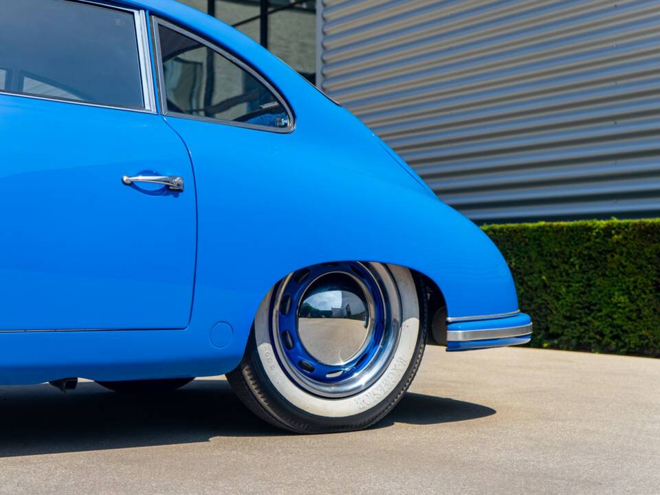 Immagine 35/53 di Porsche 356 1300 (1952)