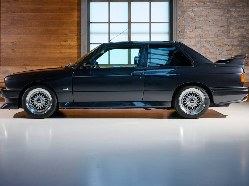 Bild 2/36 von BMW M3 (1989)