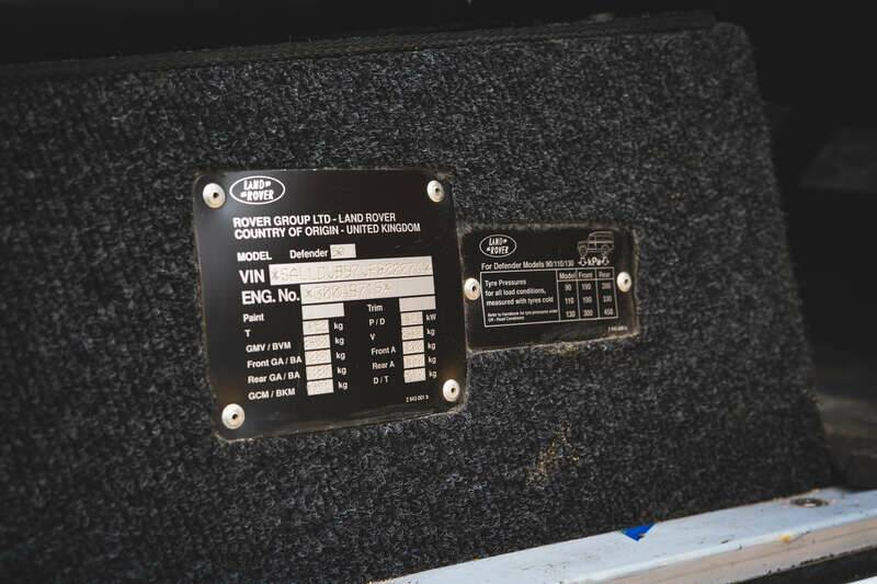 Image 30/50 of Land Rover Defender 90 (1997)