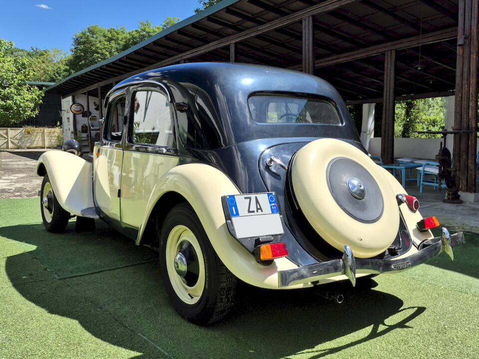 Imagen 15/65 de Citroën Traction Avant 11 BL (1955)
