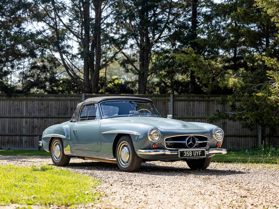 Image 1/56 of Mercedes-Benz 190 SL (1956)