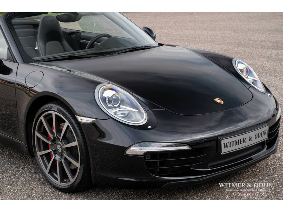 Image 15/28 de Porsche 911 Carrera S (2012)