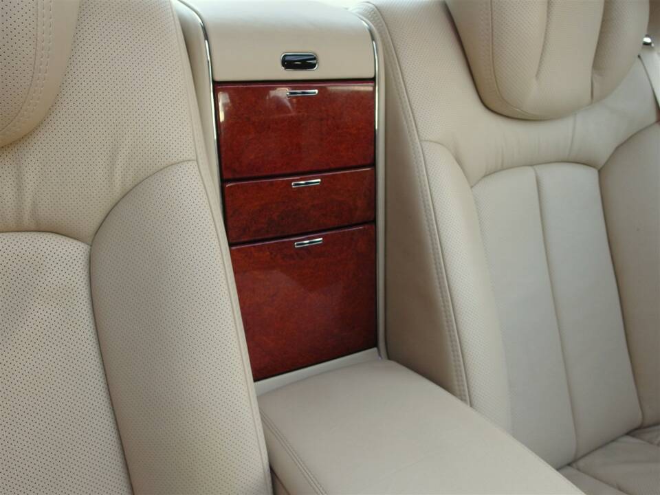 Imagen 64/98 de Maybach 62 (2006)