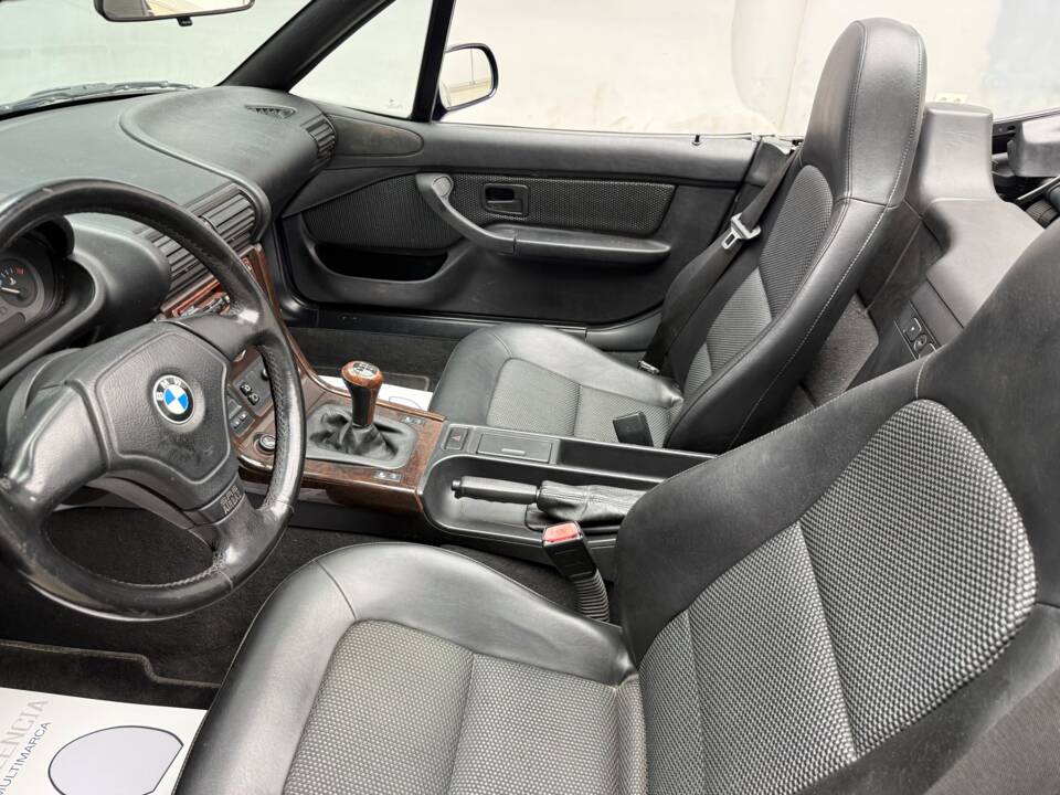 Image 9/17 of BMW Z3 1.9 (1997)