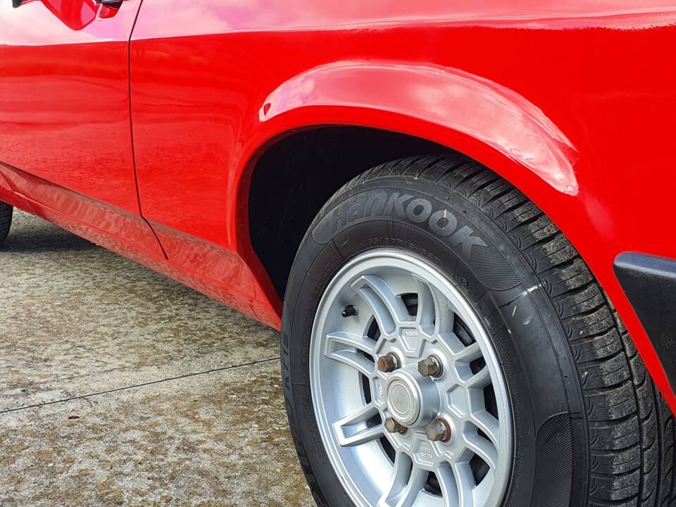 Imagen 20/41 de Ford Capri 1,6 i (1981)