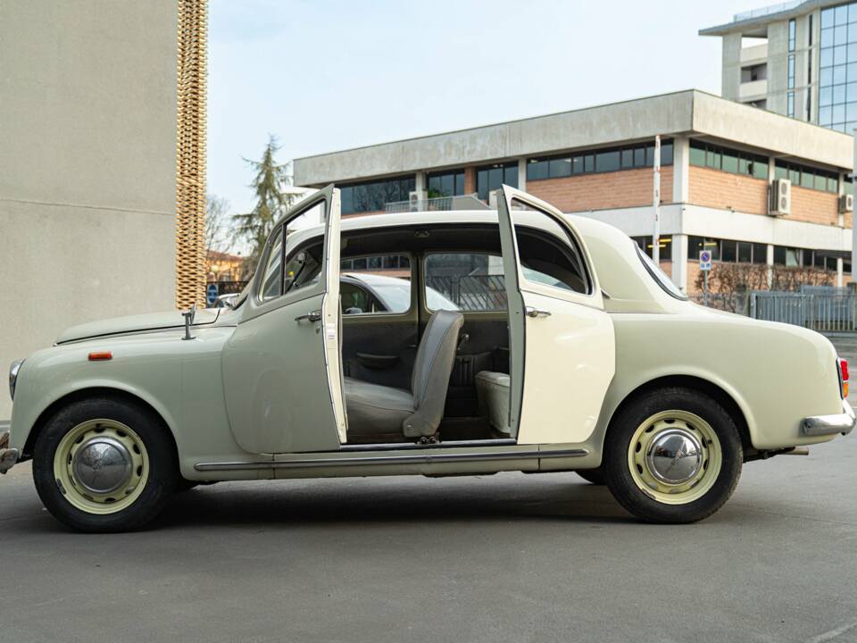 Image 6/50 of Lancia Appia C10 (1957)