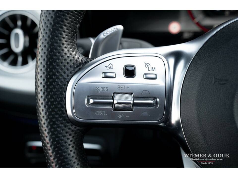 Imagen 30/42 de Mercedes-Benz G 63 AMG (LWB) (2019)