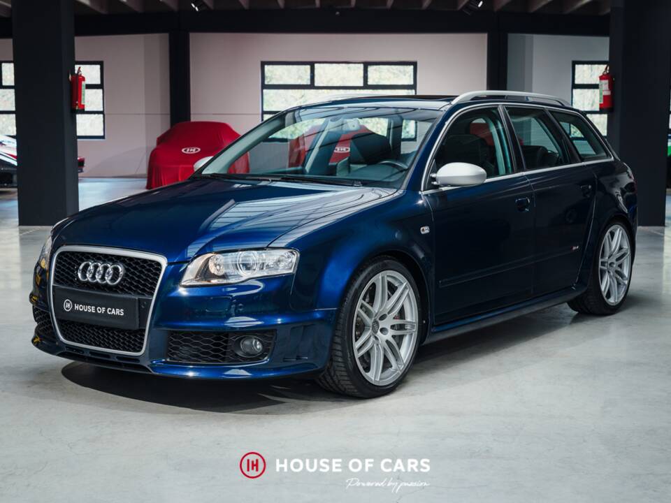 Image 2/22 of Audi RS4 Avant (2007)