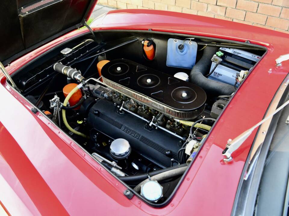 Bild 41/50 von Ferrari 250 GTE (1962)