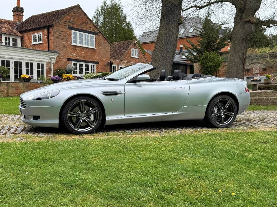 Immagine 6/28 di Aston Martin DB 9 (2009)