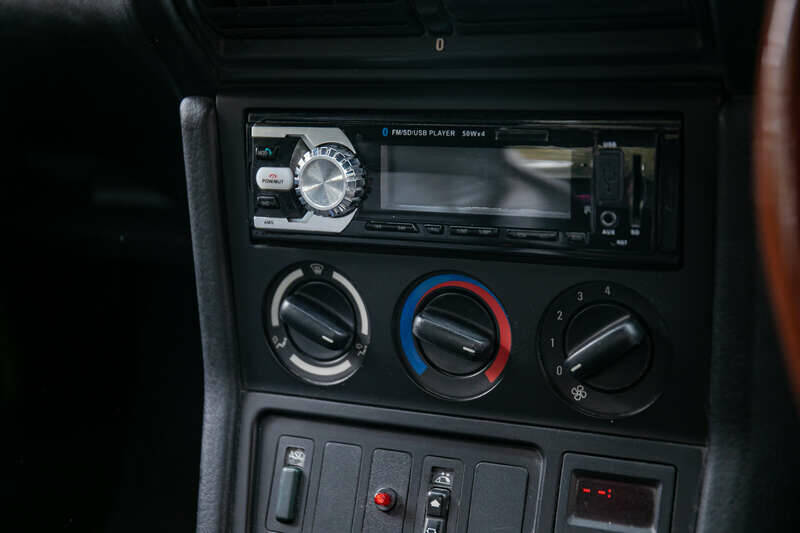 Image 7/23 of BMW Z4 sDrive20i (1997)