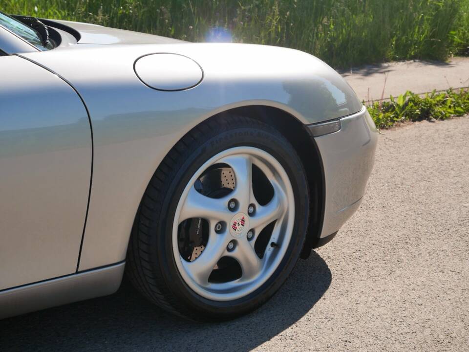 Image 22/49 of Porsche 911 Carrera (1900)