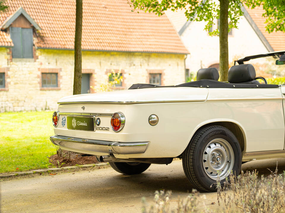 Image 16/76 of BMW 2002 Cabriolet (1971)