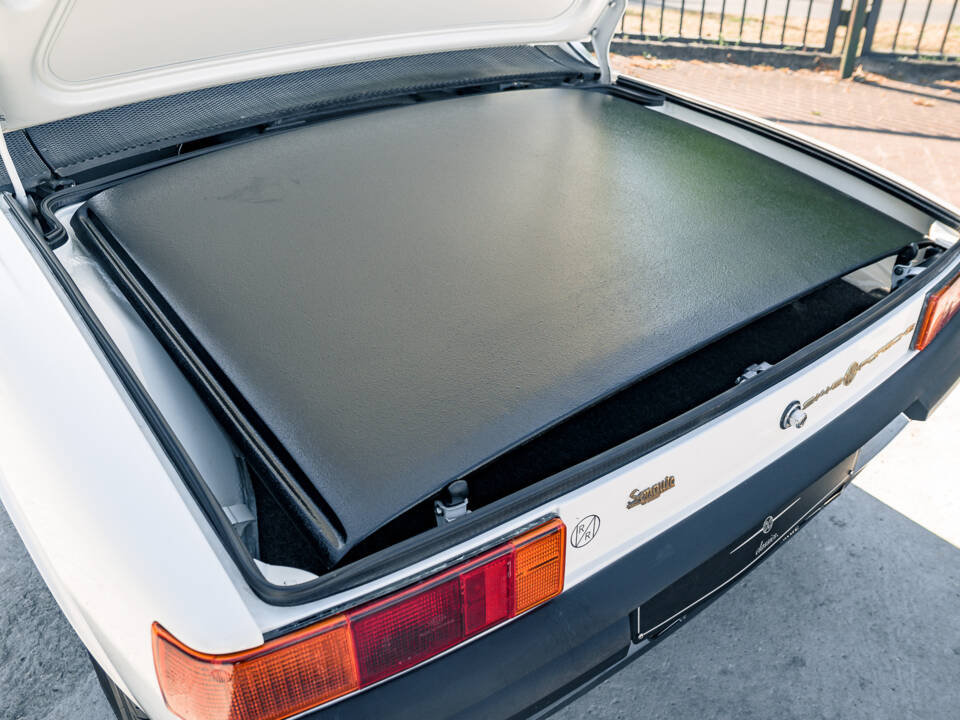 Image 38/41 of Porsche 914&#x2F;6 (1970)